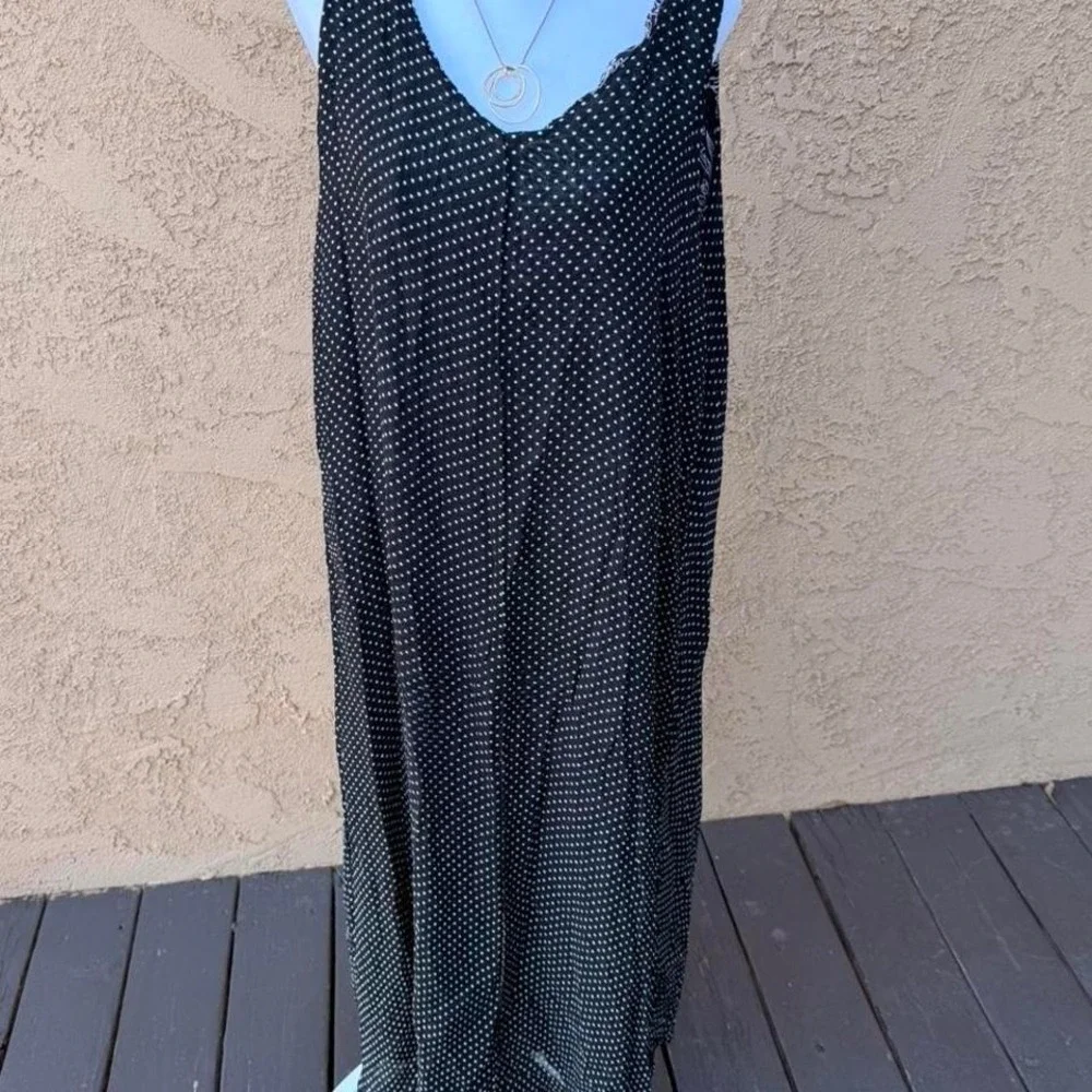 Handmade black and white reversible polka dot and floral dress - Picture 4 of 6